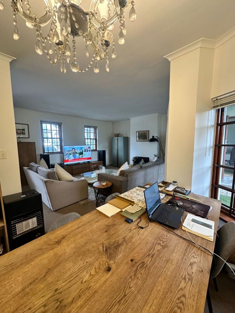 To Let 3 Bedroom Property for Rent in Wynberg Upper Western Cape